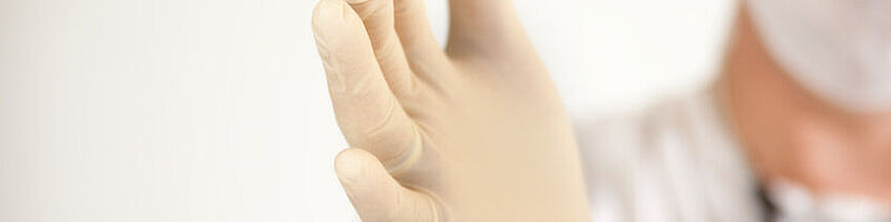 Medizinischer Einmalhandschuhe_Silikon_Fotolia_58795135_S